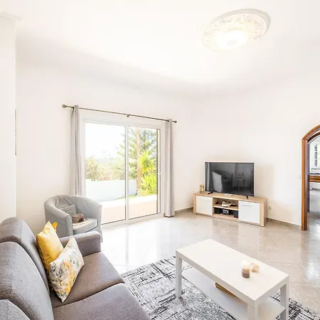 Villa In Algarve With Private Pool & Beaches Villa