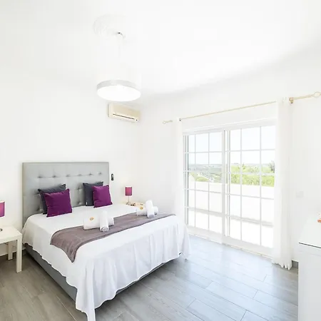 Villa Villa In Algarve With Private Pool & Beaches