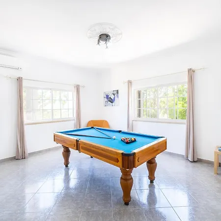 Villa In Algarve With Private Pool & Beaches Villa